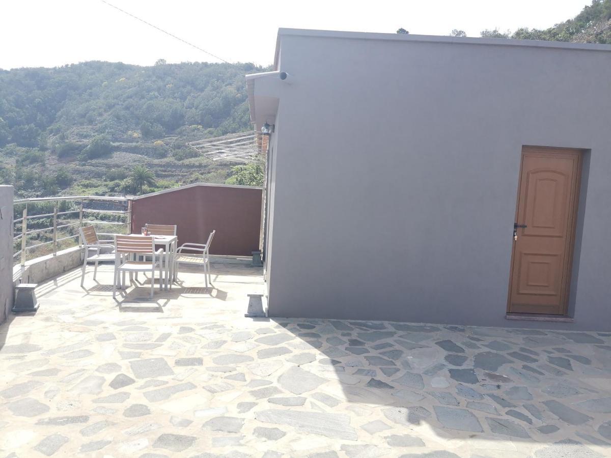 Casa Rural Leo: Remanso De Paz Y Tranquilidad Agulo エクステリア 写真
